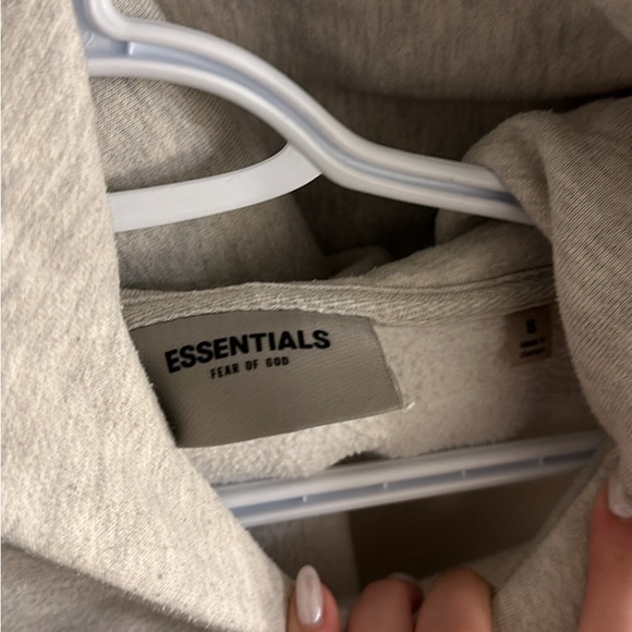 Essentials Fear of god hoodie! - Picture 2 of 2